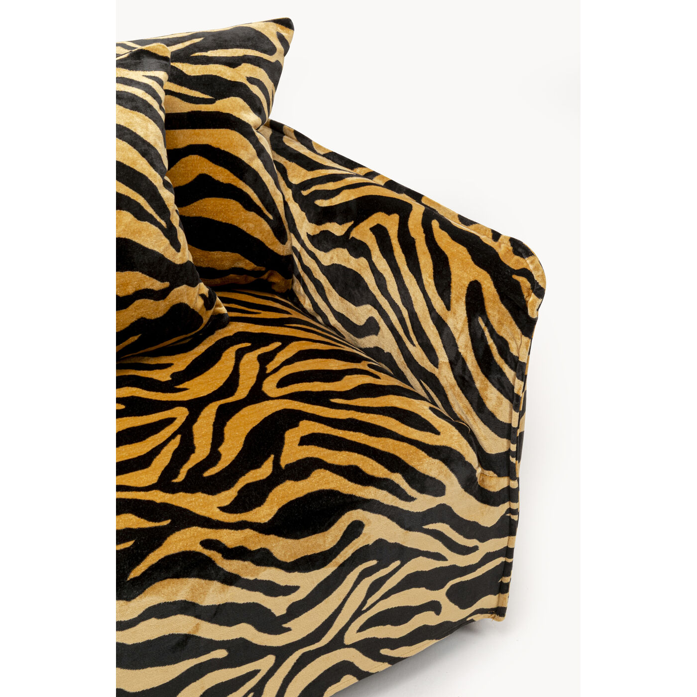 Кресло Wild Life Zebra KARE 71130