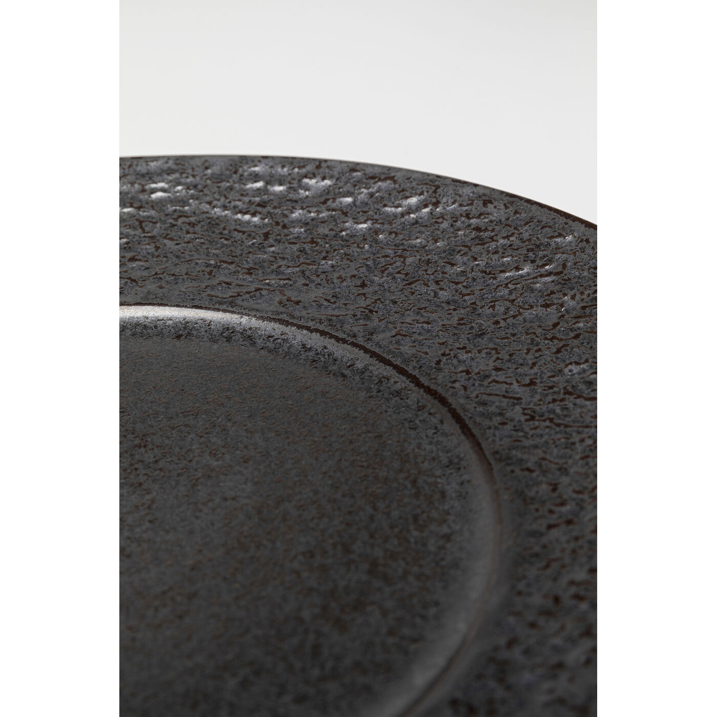 Тарелка Cosmos Black Ø27 см KARE 56145