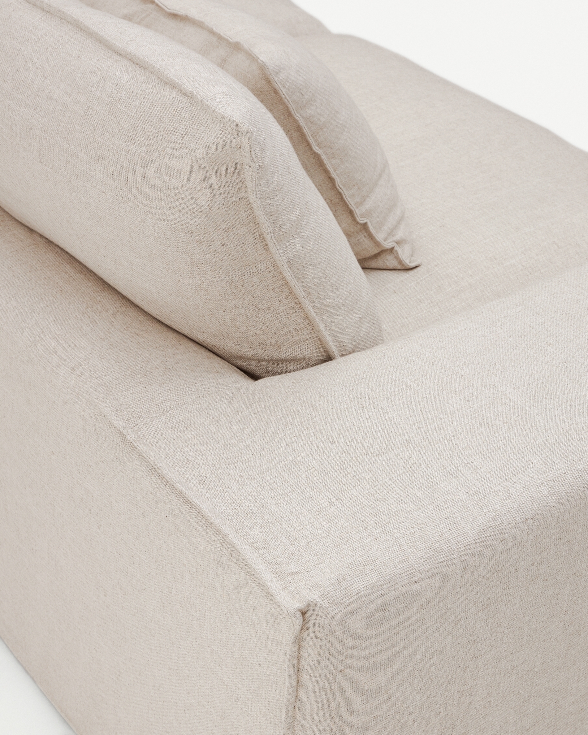 Anarela бежевый льняной диван 2-местный со съемным чехлом и подушками 240 см La Forma (ex Julia Grup)