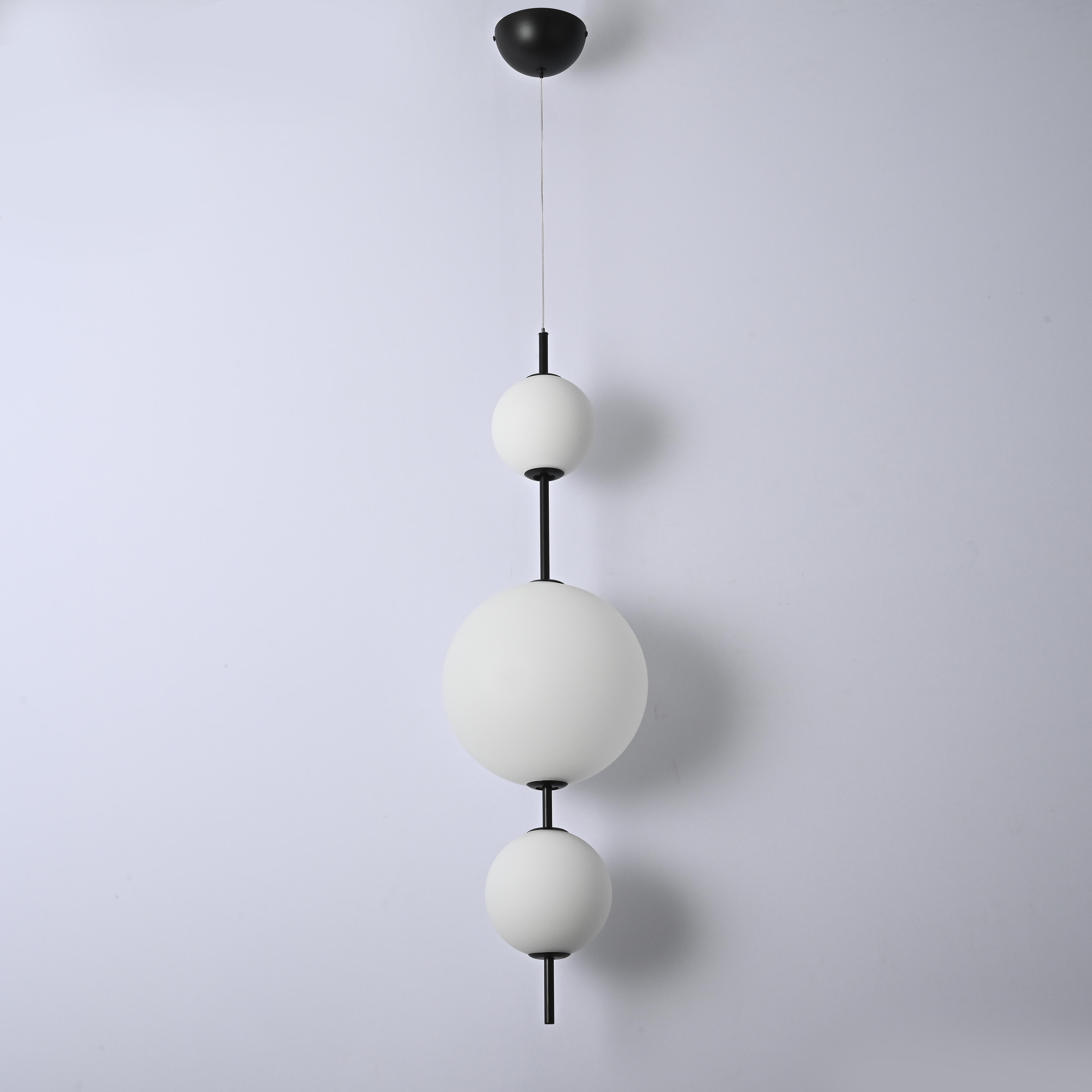 Подвесной светильник White beads Pendant D50 by ImperiumLoft