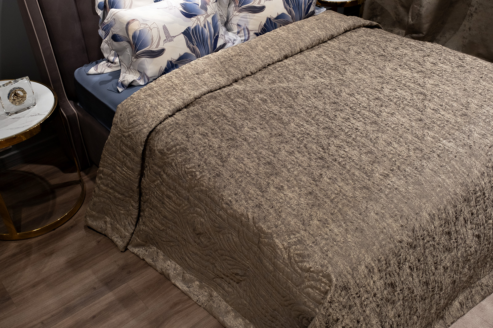 Покрывало Cascata Фортуна 260х260см со стежкой Garda Decor 121GD-14613