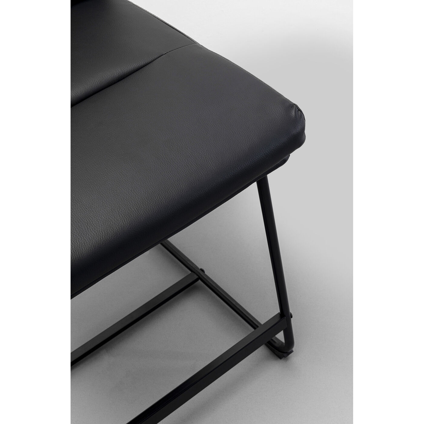 Стул барный Ginny Black 60 см KARE 87735
