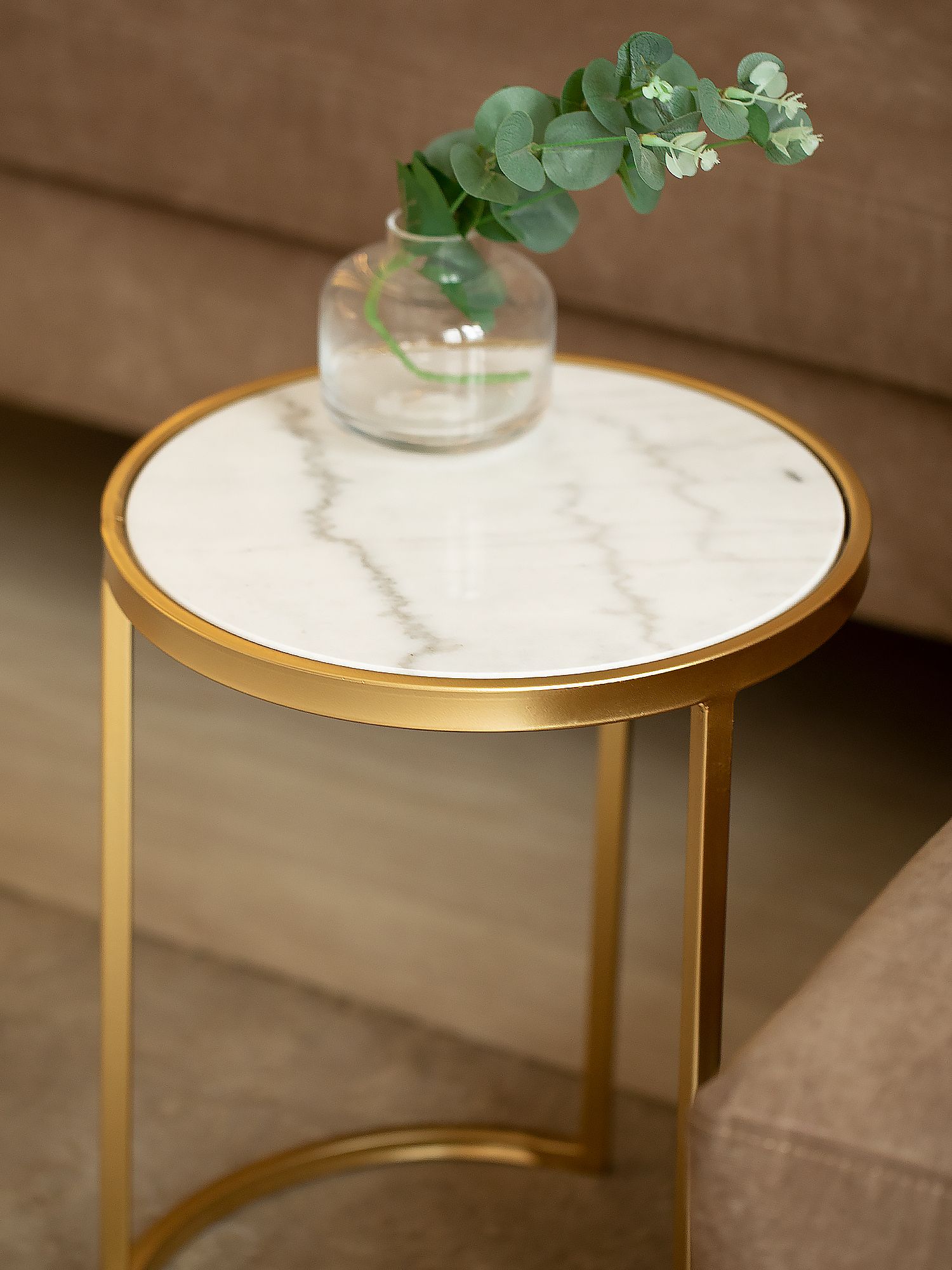 Столик приставной с белым мрамором Glasar 54-096