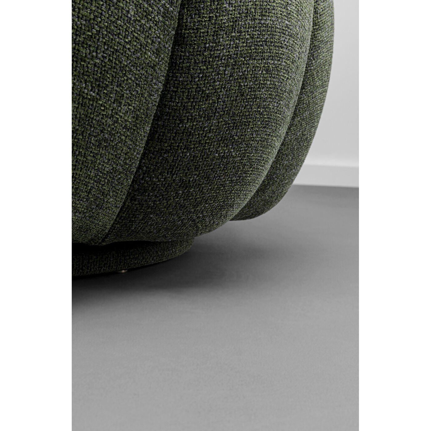 Кресло вращающееся Peppo Bloom Melange Green KARE 87778