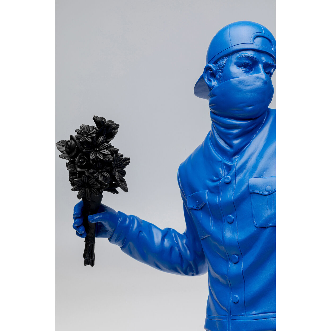 Фигура декоративная Street Art Bouquet Blue 67 см KARE 56373