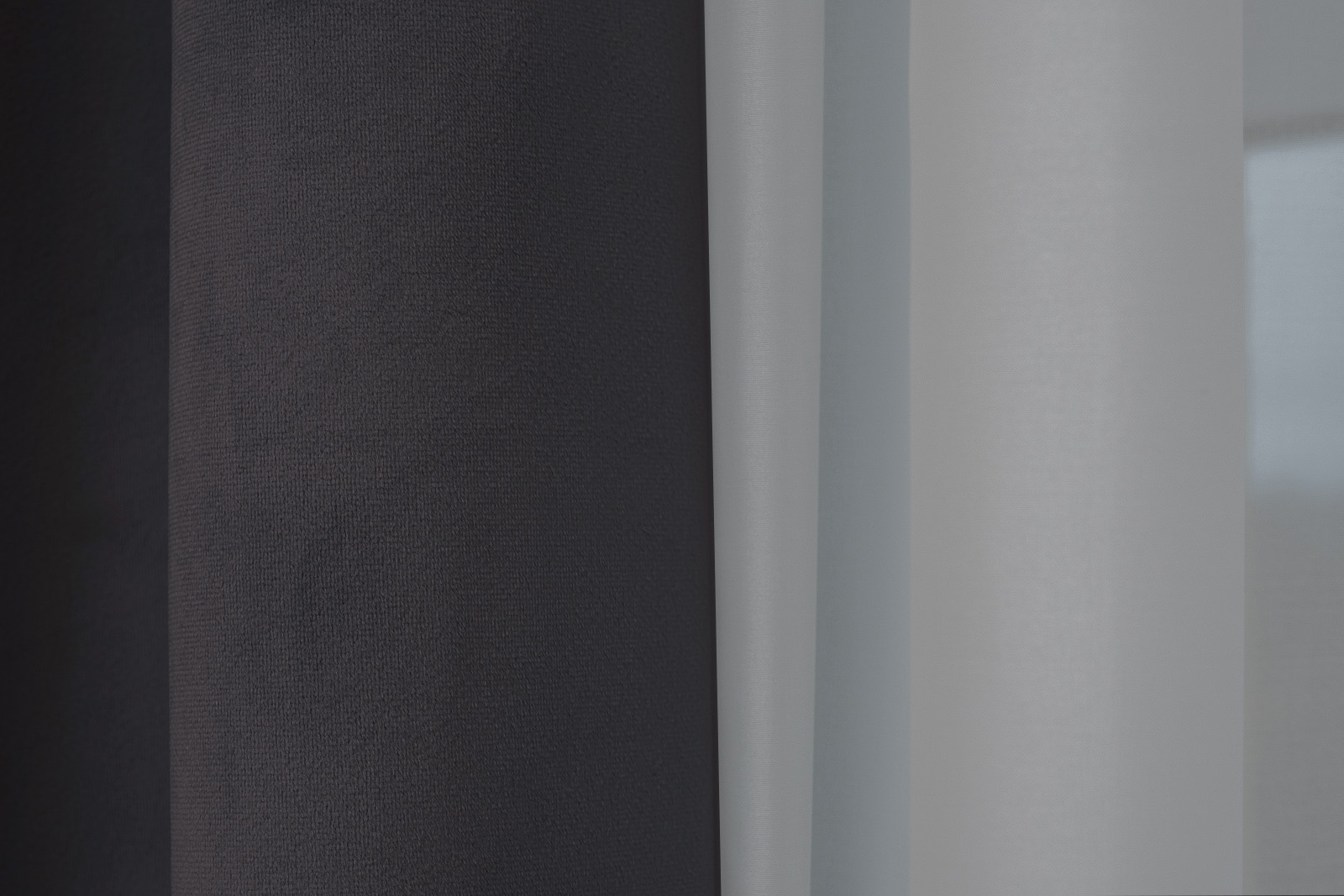 Портьера Silkу 46 серая димаут 300*260 Garda Decor 121GD-00031