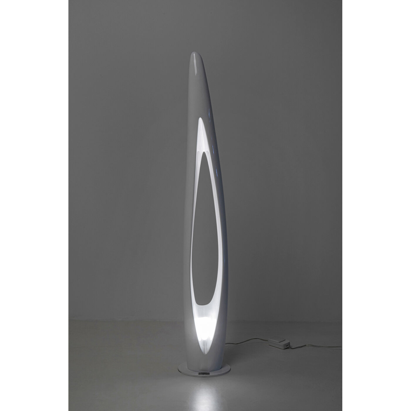 Светильник напольный  KARE x Karim Rashid Flow Flame White 132cm KARE 57747