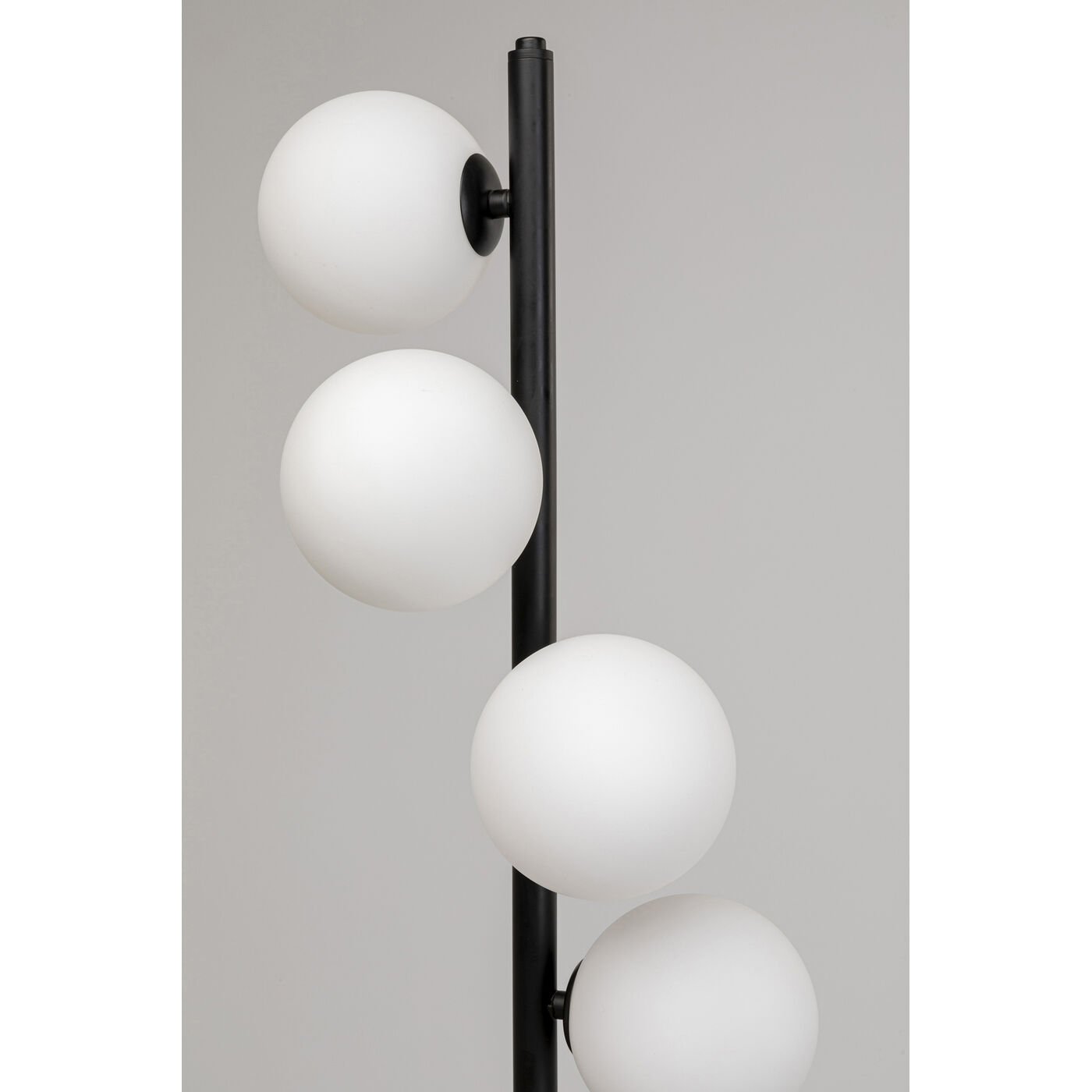Светильник напольный Scala Balls 160cm KARE 56902