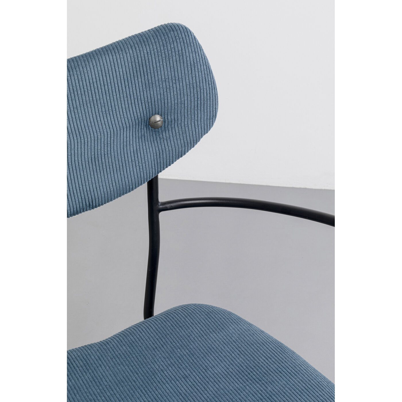 Стул с подлокотниками Viola Blue KARE 87467