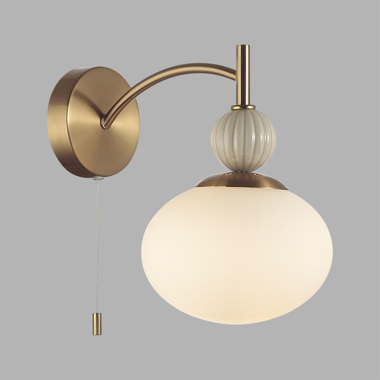 Бра с выключателем Lumion 8272/1W