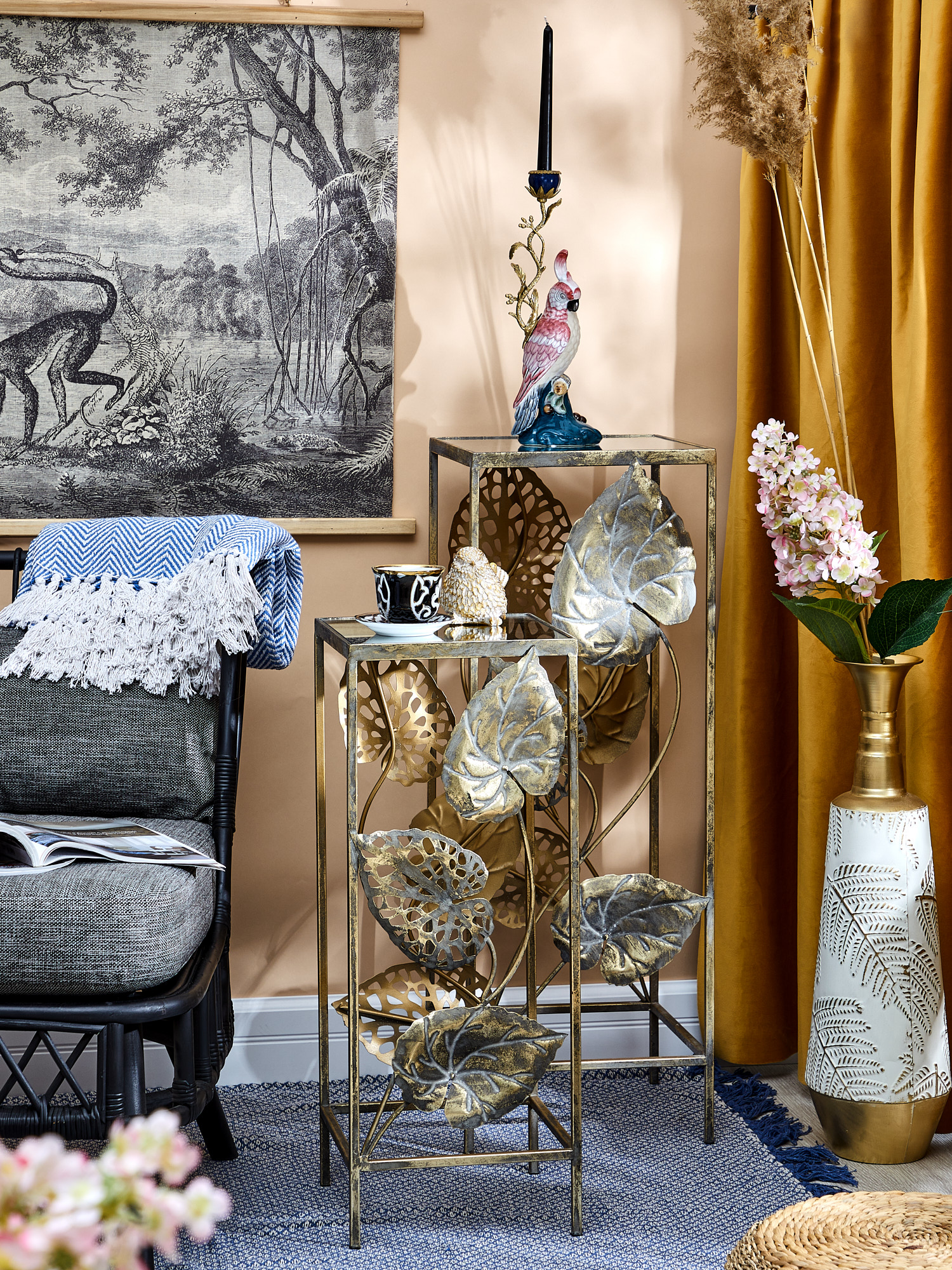 Столики интерьерные с зеркальной столешницей, набор из ук, Glasar 57-038/037