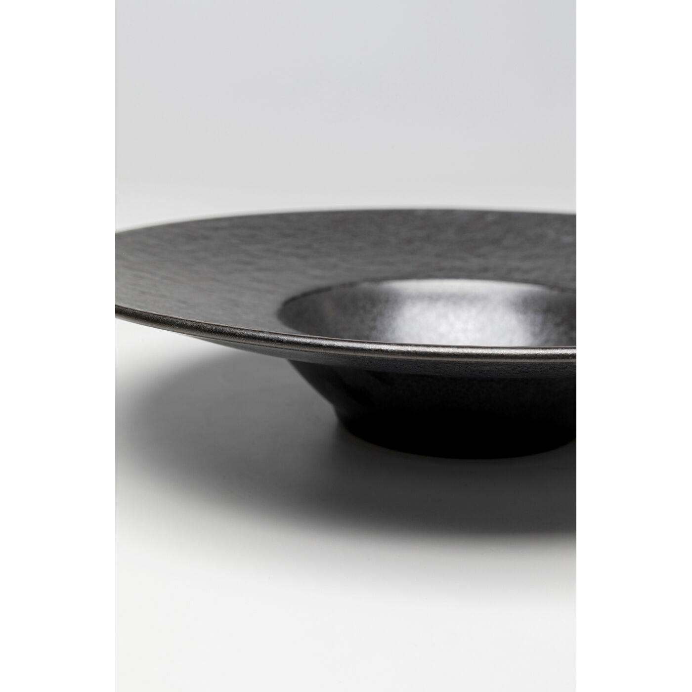 Тарелка Deep Cosmos Black Ø27 см KARE 56417