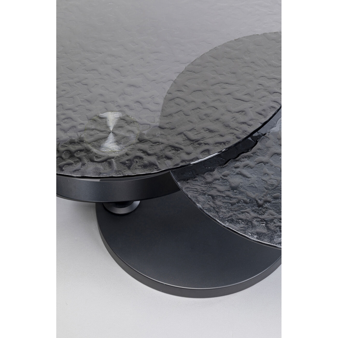 Стол кофейный Beverly Bubble Black 133x80 см KARE 87650