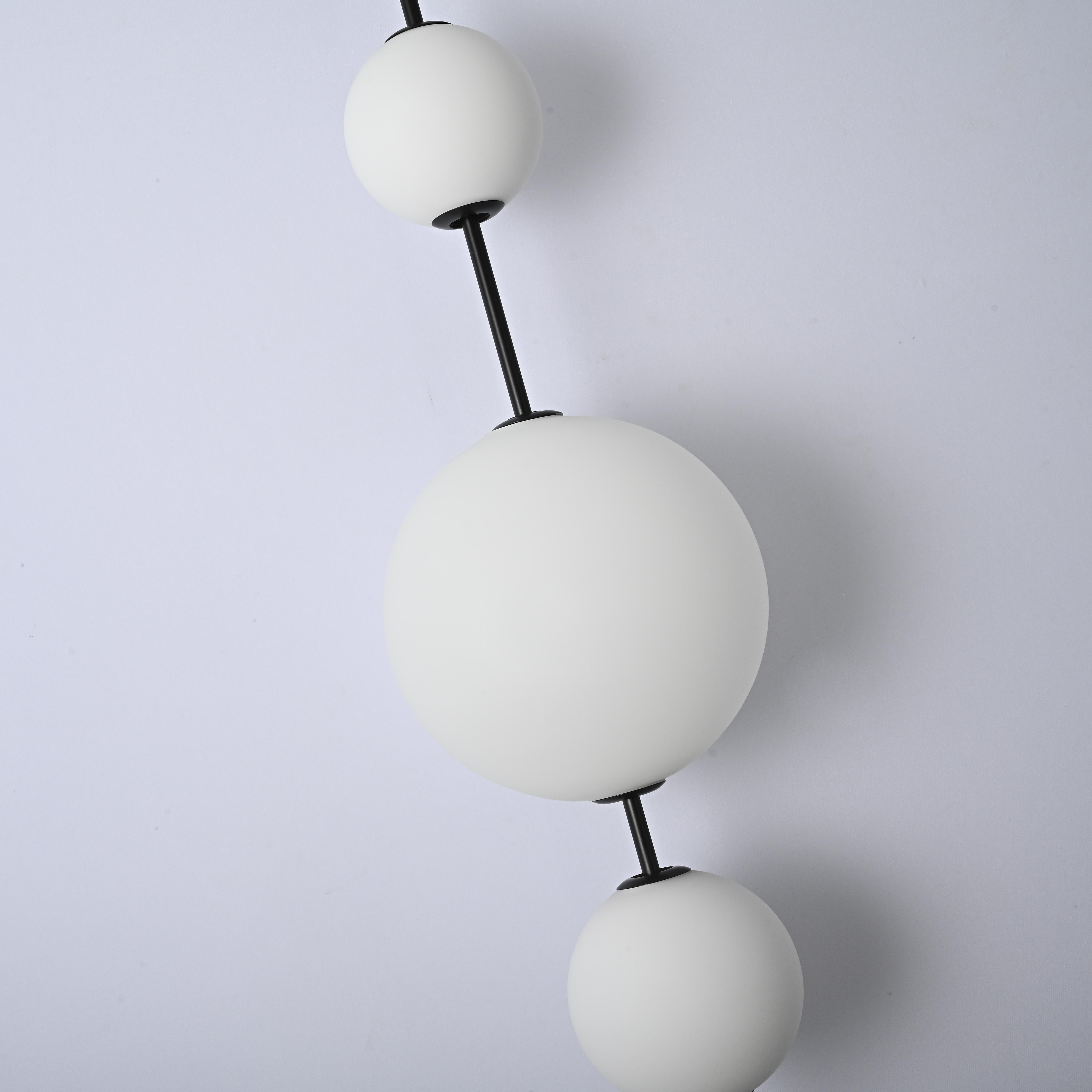 Подвесной светильник White beads Pendant D50 by ImperiumLoft