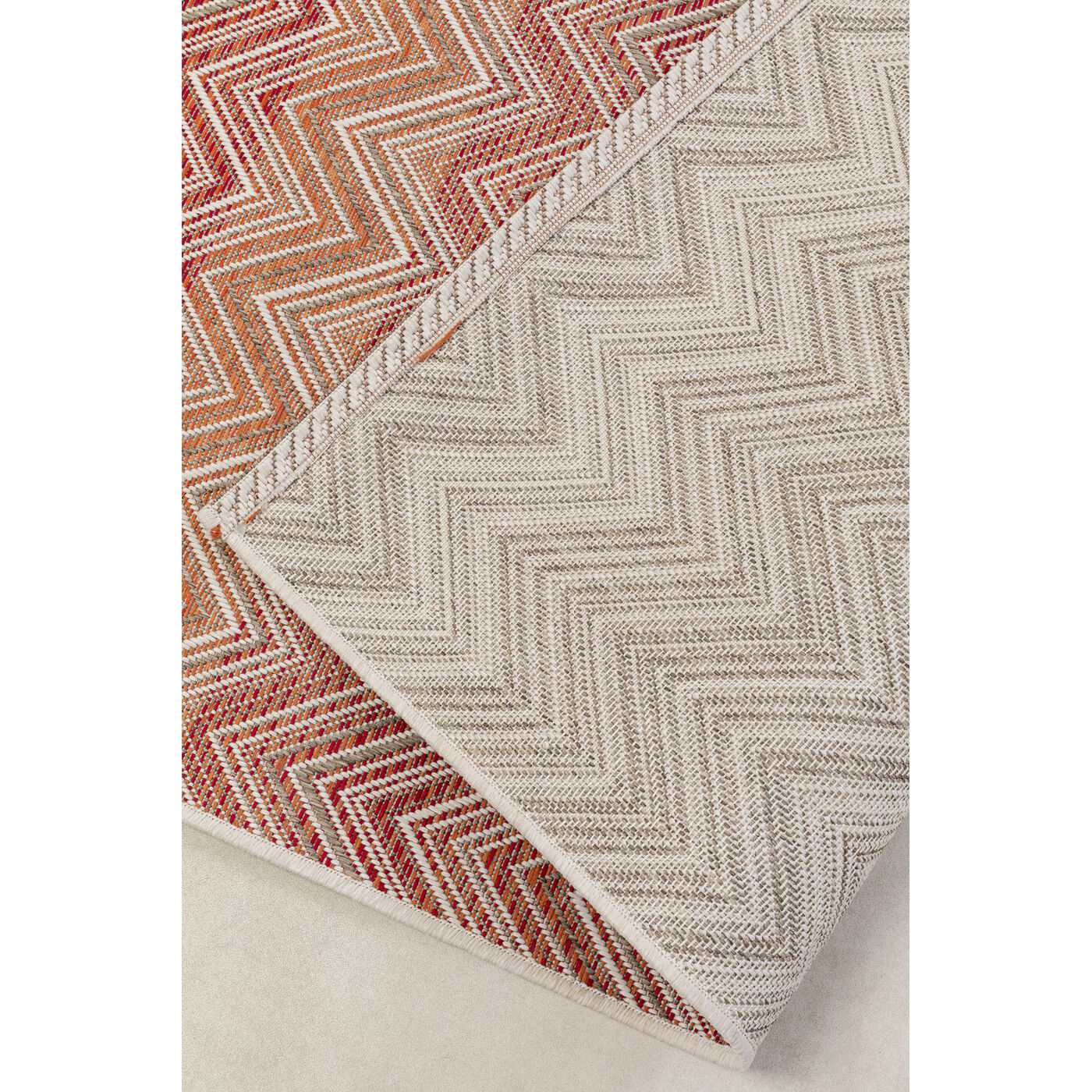 Ковер уличный Zigzag Red 230x330 см KARE 56149