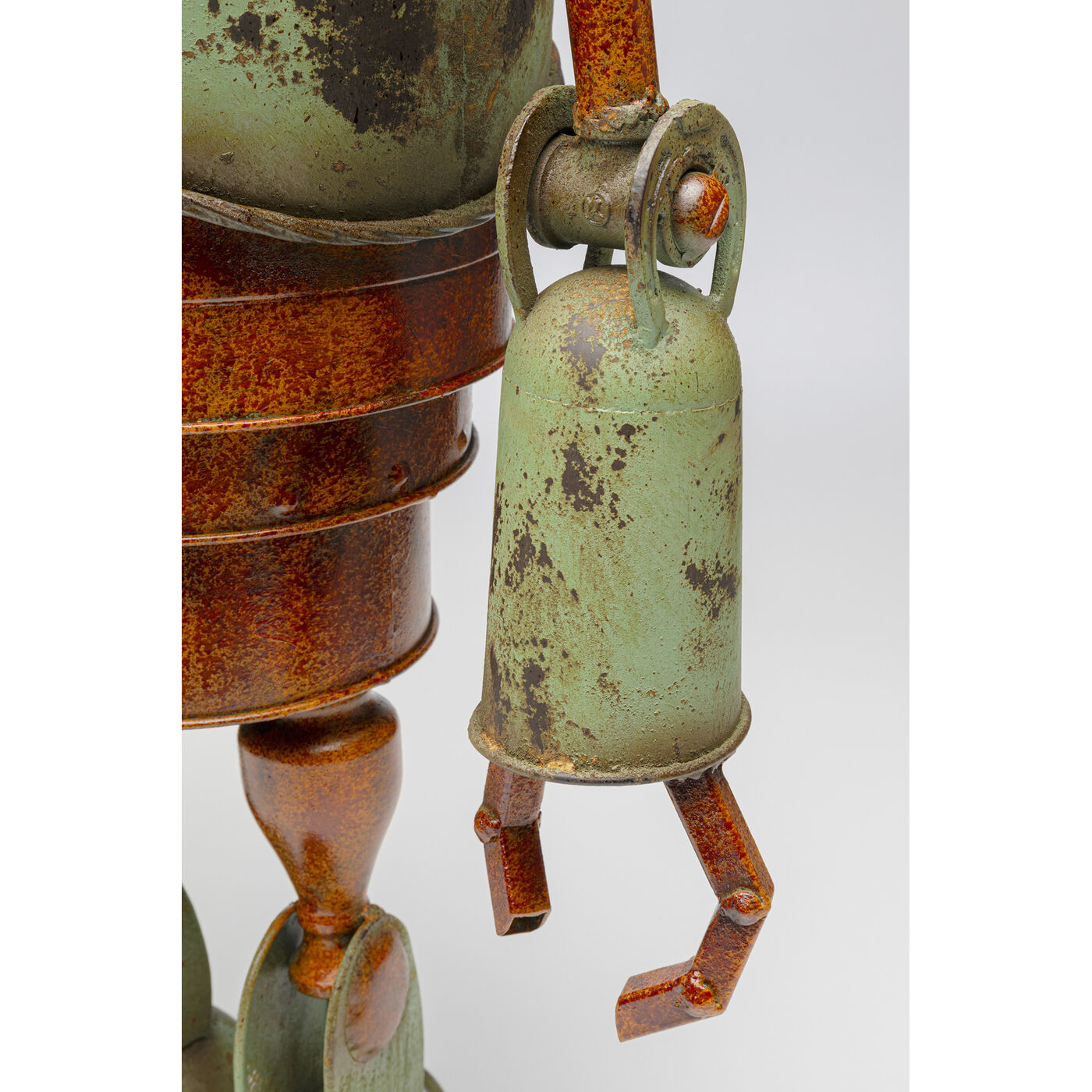 Фигура декоративная Robot Lamy 84 см KARE 56251