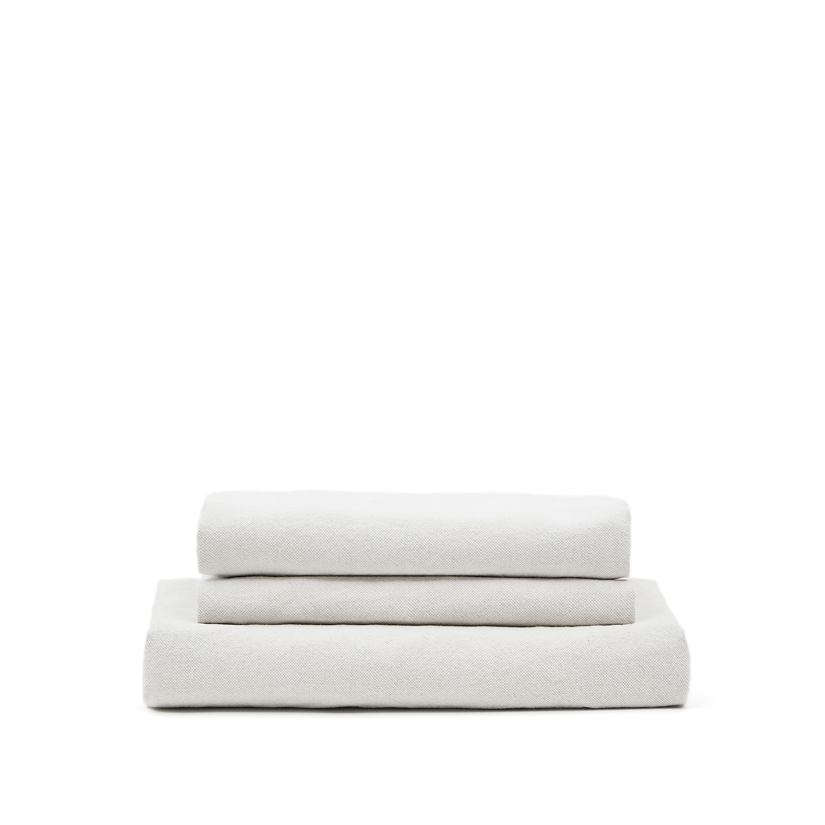 A cover dsigned to keep your Nora armchair in brand-new condition. Made from linen and cotton fabri La Forma 193960