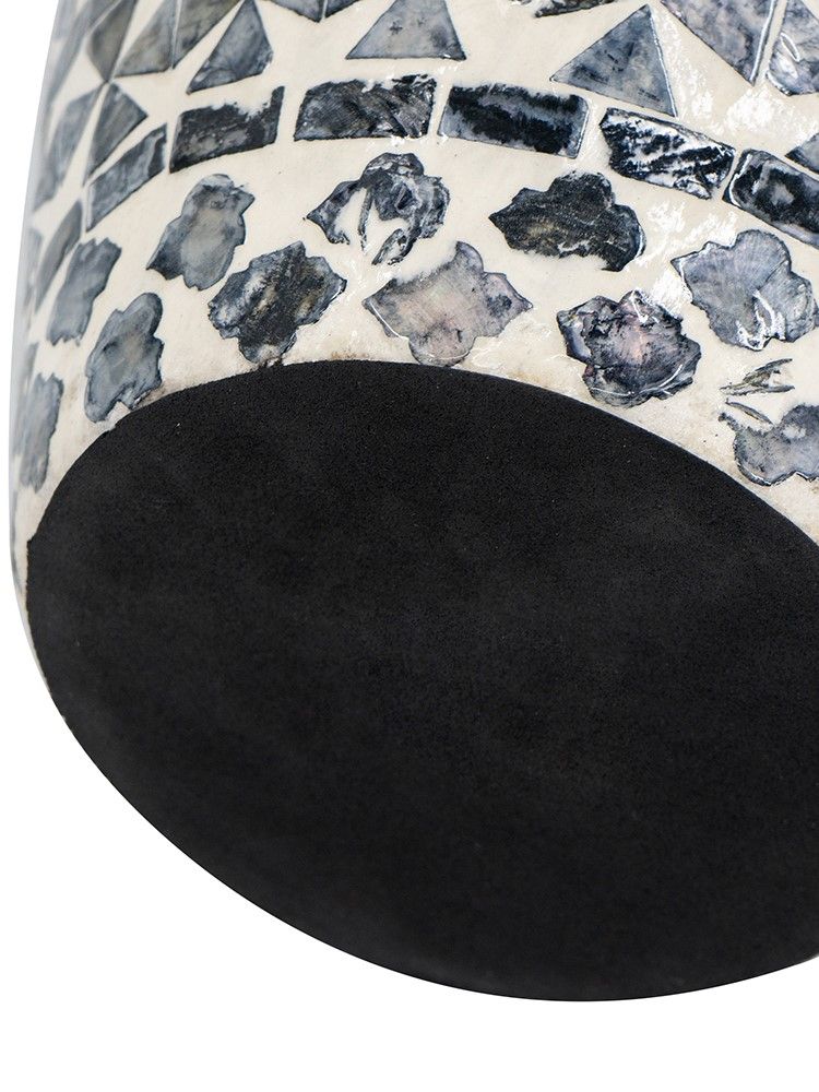 Ваза с отделкой раковинами устриц Glasar 48756-BLAC