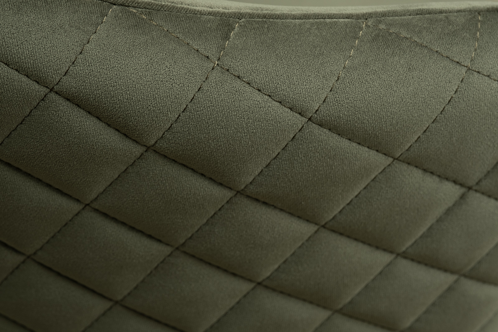 Кресло Verona вращающееся, велюр т.зеленый Colt1011-TZEL/бронза 70*77*80 Garda Decor VERONA-Colt1011-Bronza