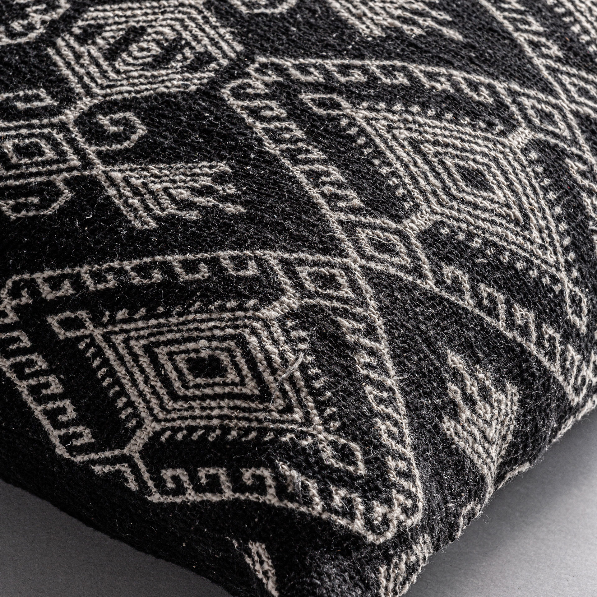 Подушка декоративная CLEOA Vical