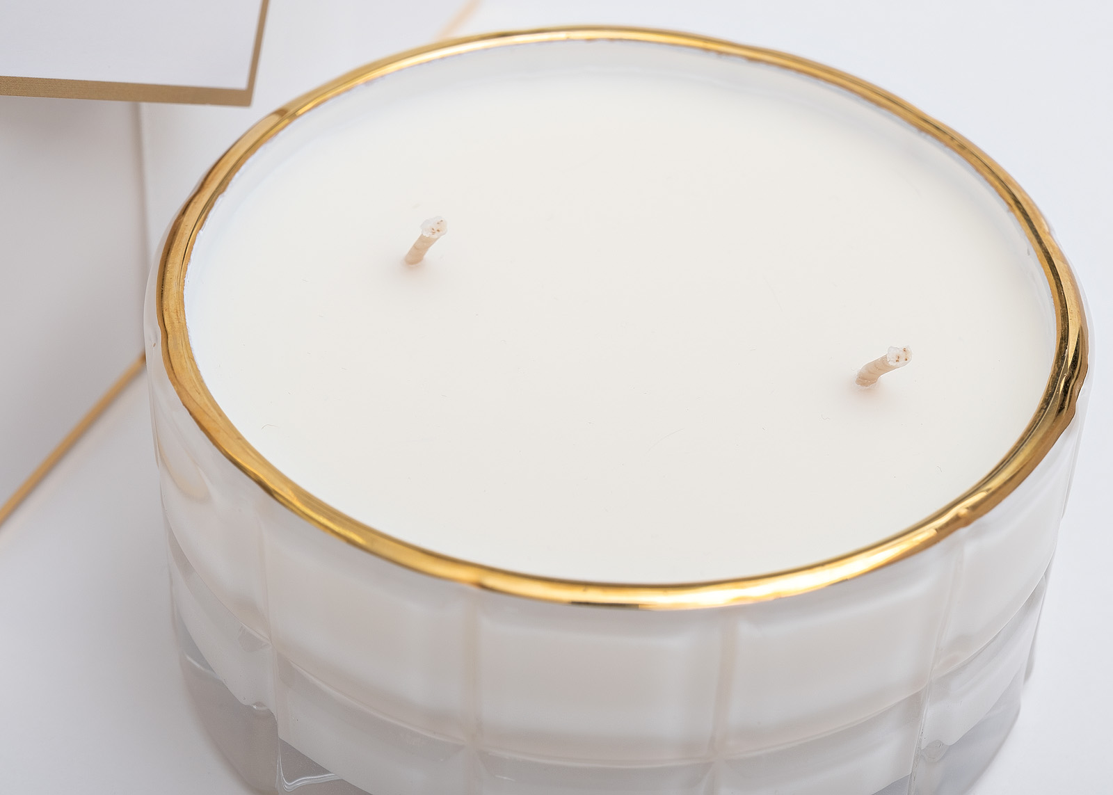 Свеча ароматическая в стакане в упаковке Garda Decor 96CN-45003