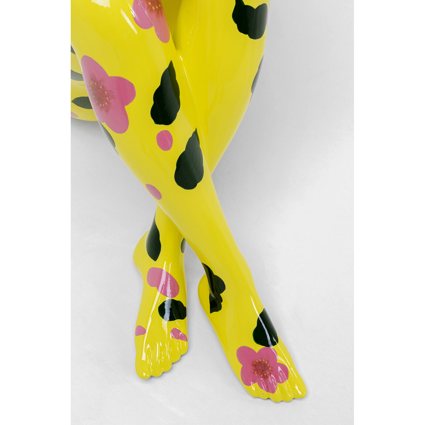 Фигура декоративная Gangster Rabbit Yellow 80 см KARE 56293