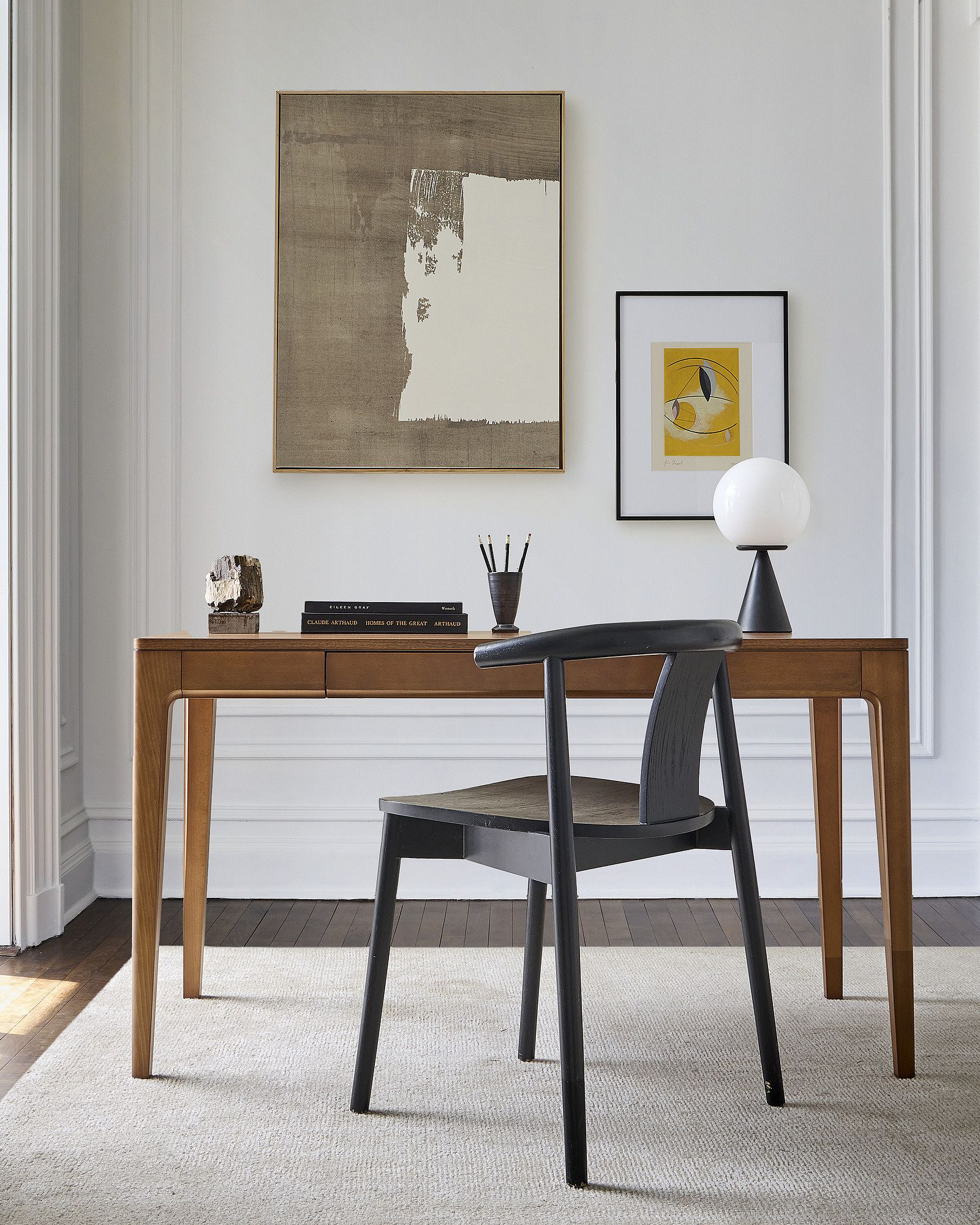Чёрная настольная лампа Ардсли Louvre Home LTL884886MGI