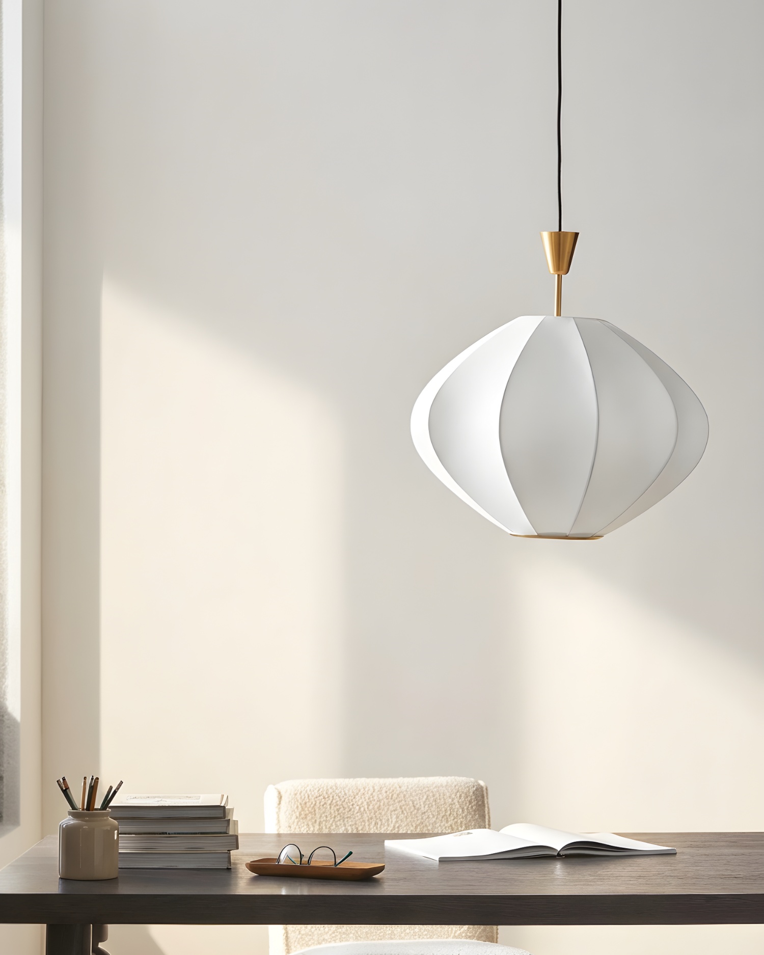 Золотой подвесной светильник Арден Louvre Home P7848PA
