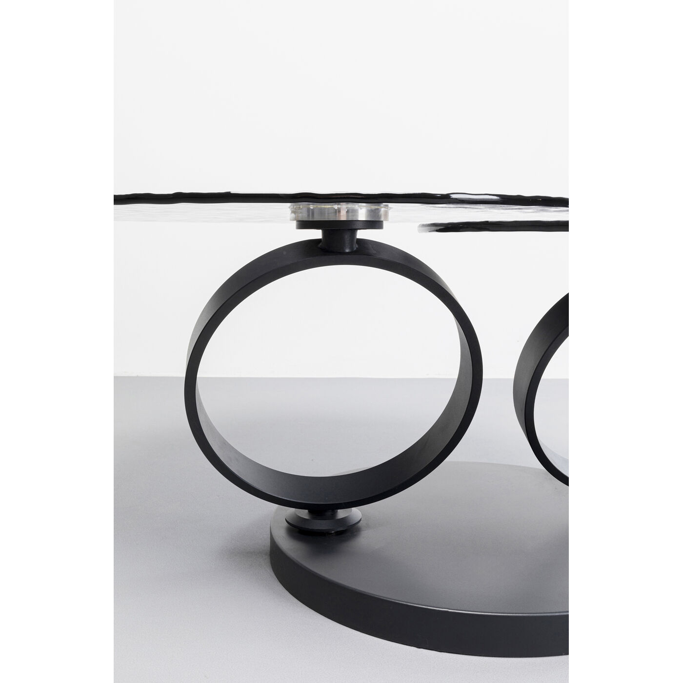 Стол кофейный Beverly Bubble Black 133x80 см KARE 87650