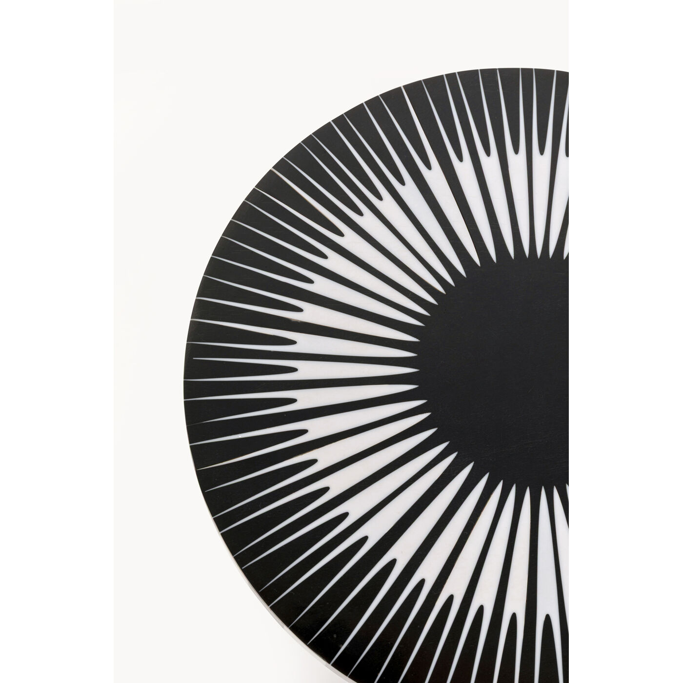 Стол приставной Iris Ø25cm KARE 71016