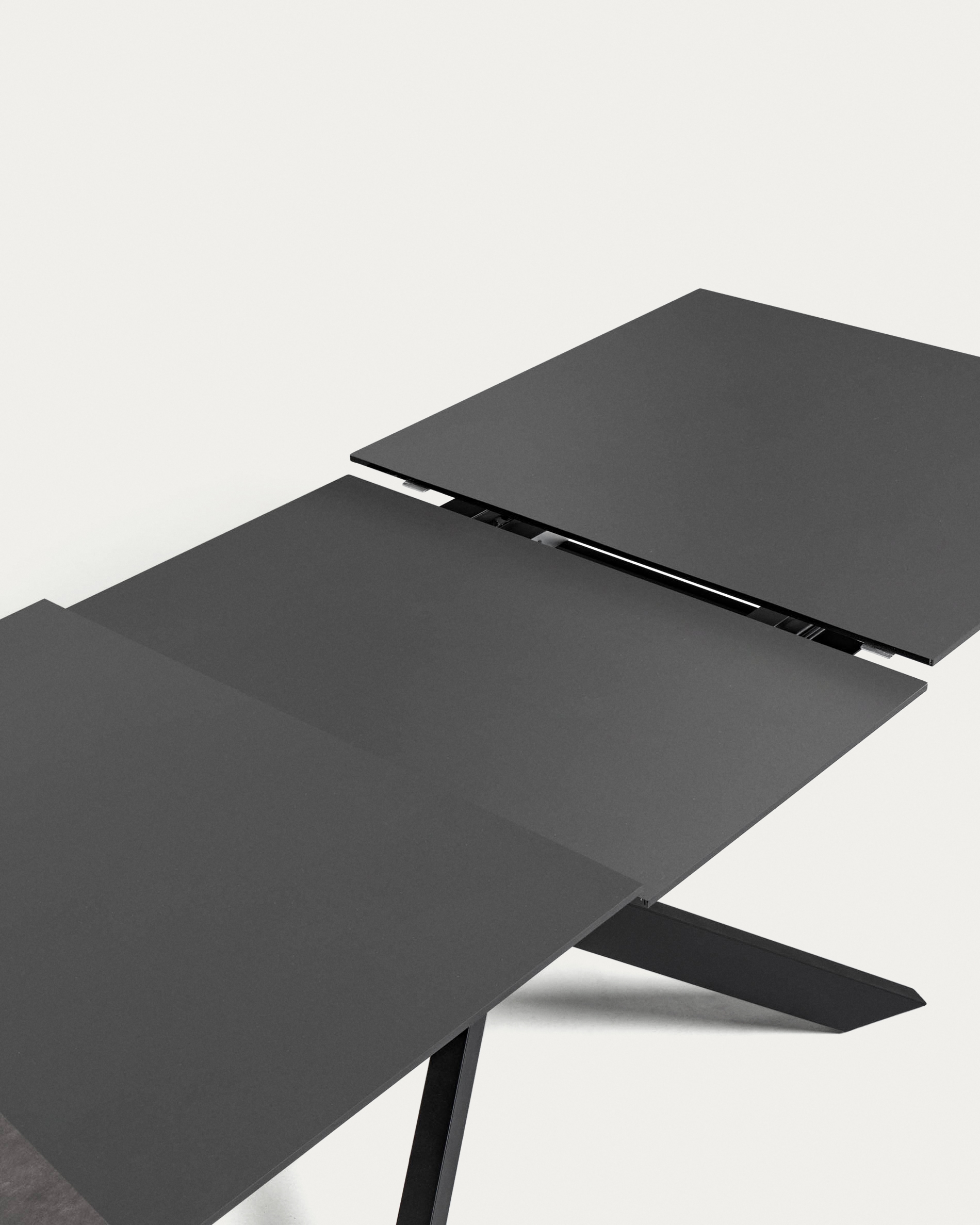 Стол раздвижной Atminda 160 (210) x 90 cm стекло La Forma (ex Julia Grup)