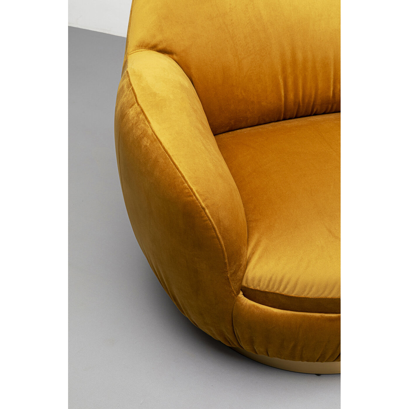 Кресло вращающееся Nube Yellow KARE 87785