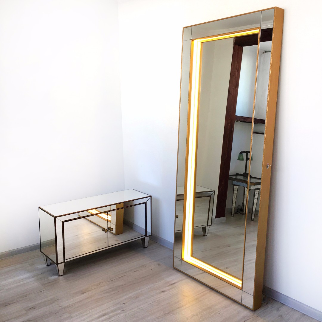 Зеркало с подсветкой BountyHome Grand Irresistibility mv098