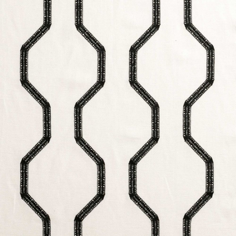 Текстиль Clarke & Clarke Black + White F0884/01