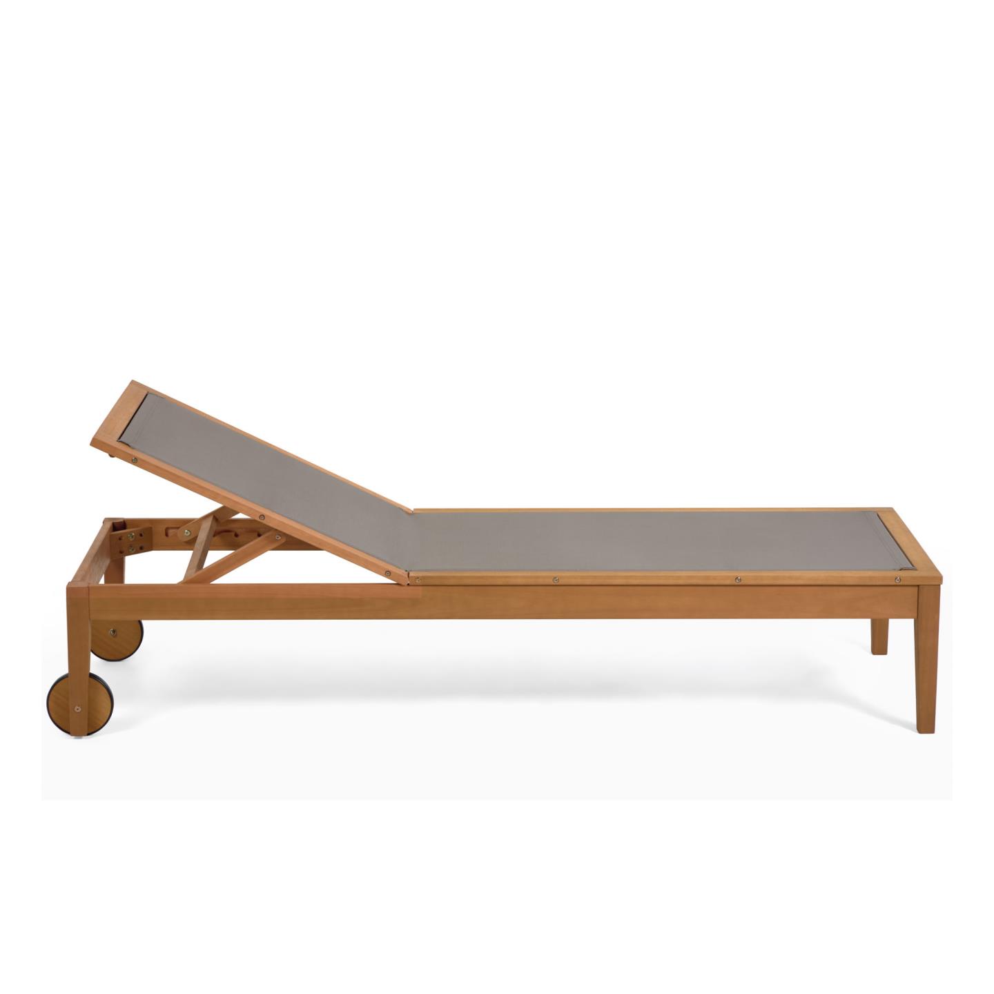 Шезлонг Caterin из эвкалипта зеленый La Forma 97641