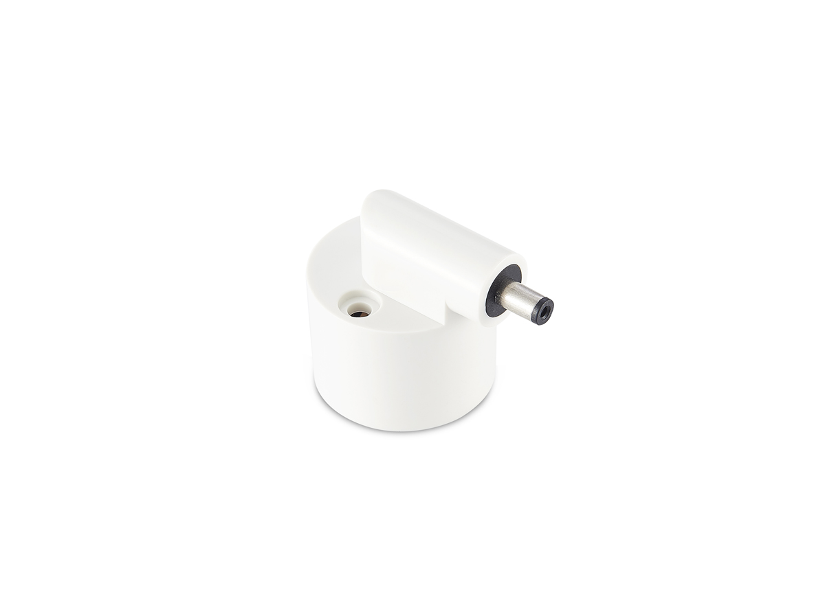 Адаптер с подводом питания илеммнойолодкой для св-ка Donolux Power Connector DL20651 W1