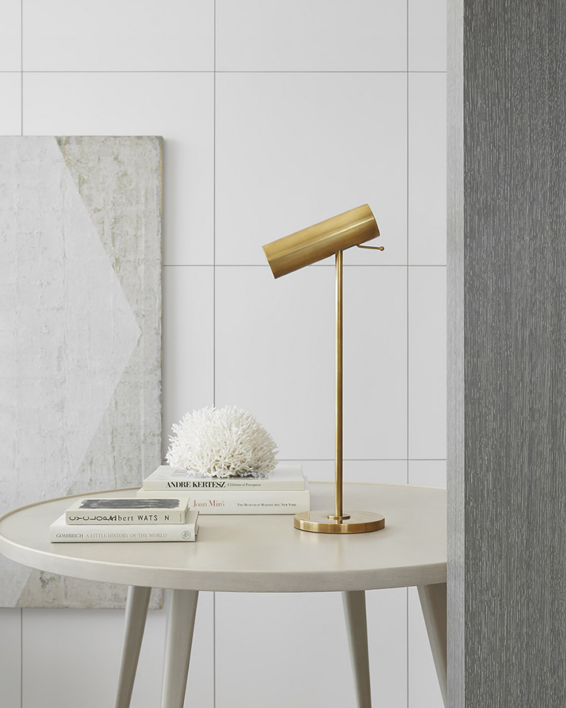 Золотая настольная лампа Ллойд Louvre Home P2590TA