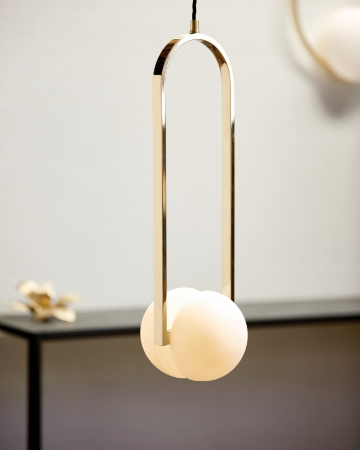 Золотой подвесной светильник Уэлс Louvre Home LHLSC400324SWL