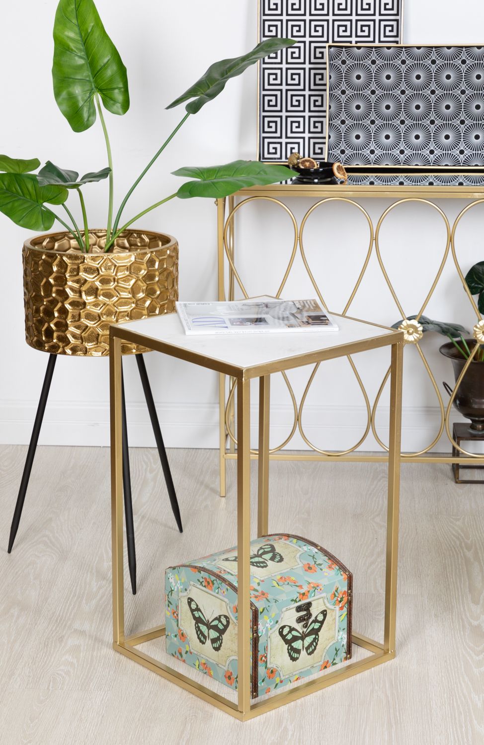 Столик приставной с белым мрамором Glasar 54-105