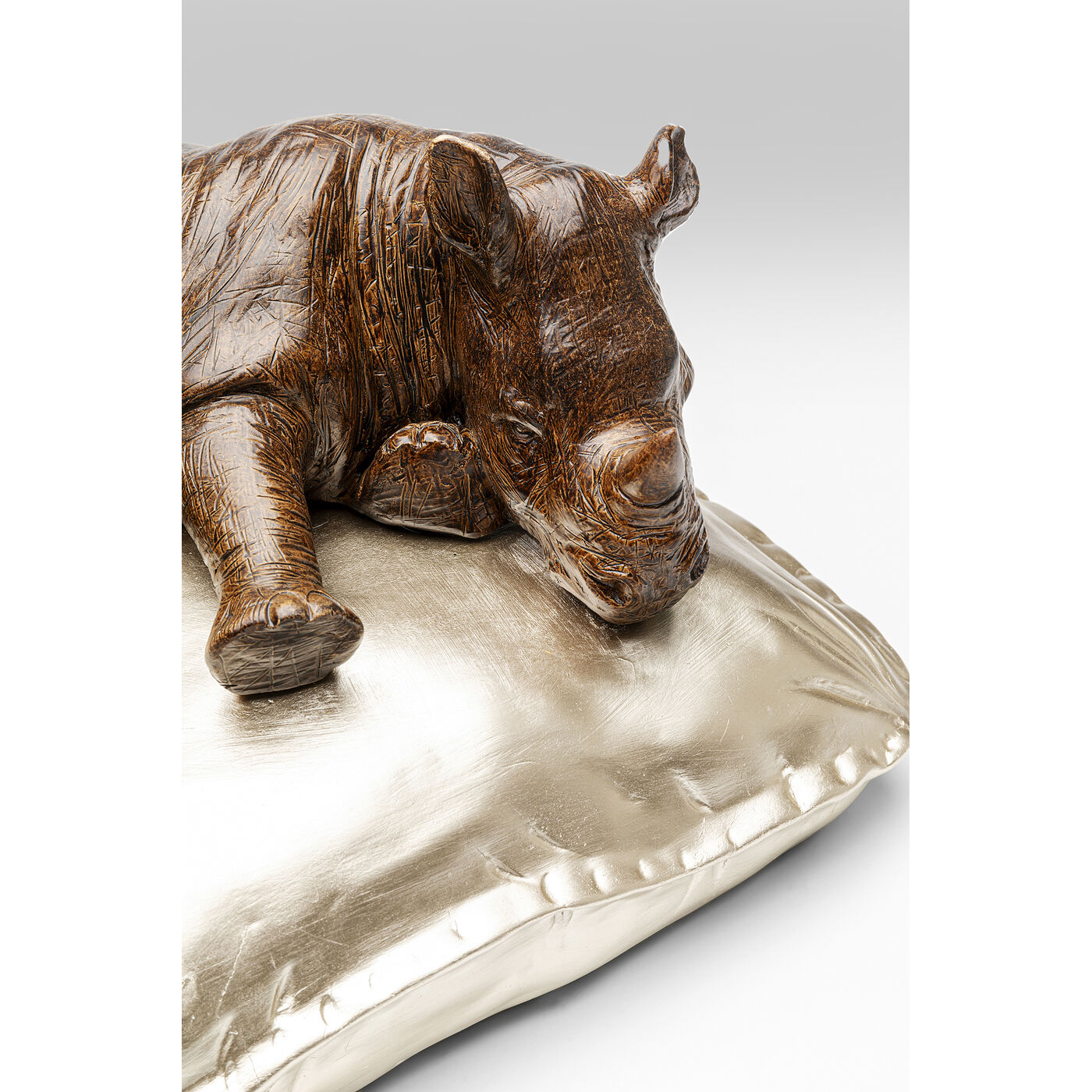 Фигура декоративная Sleeping Rhino 37 см KARE 56288