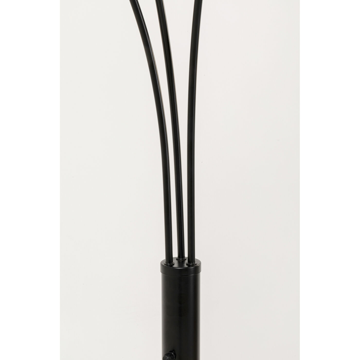 Светильник напольный Cappellino Black Matt KARE 57297