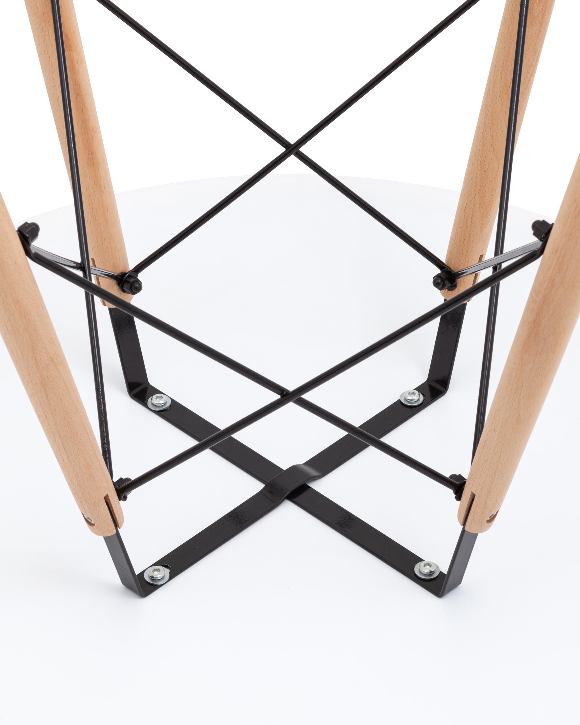 Стол Eames DSW NEW D80 Stool Group