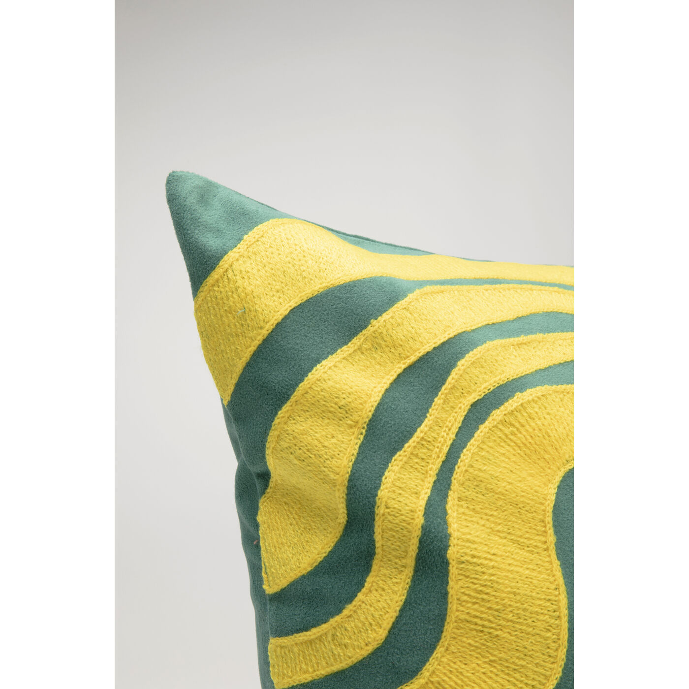 Подушка Electric Feeling Yellow 45x45cm KARE 57955
