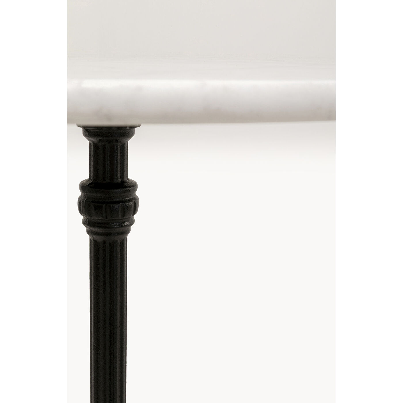 Стол барный Kaffeehaus White Ø60cm KARE 70761