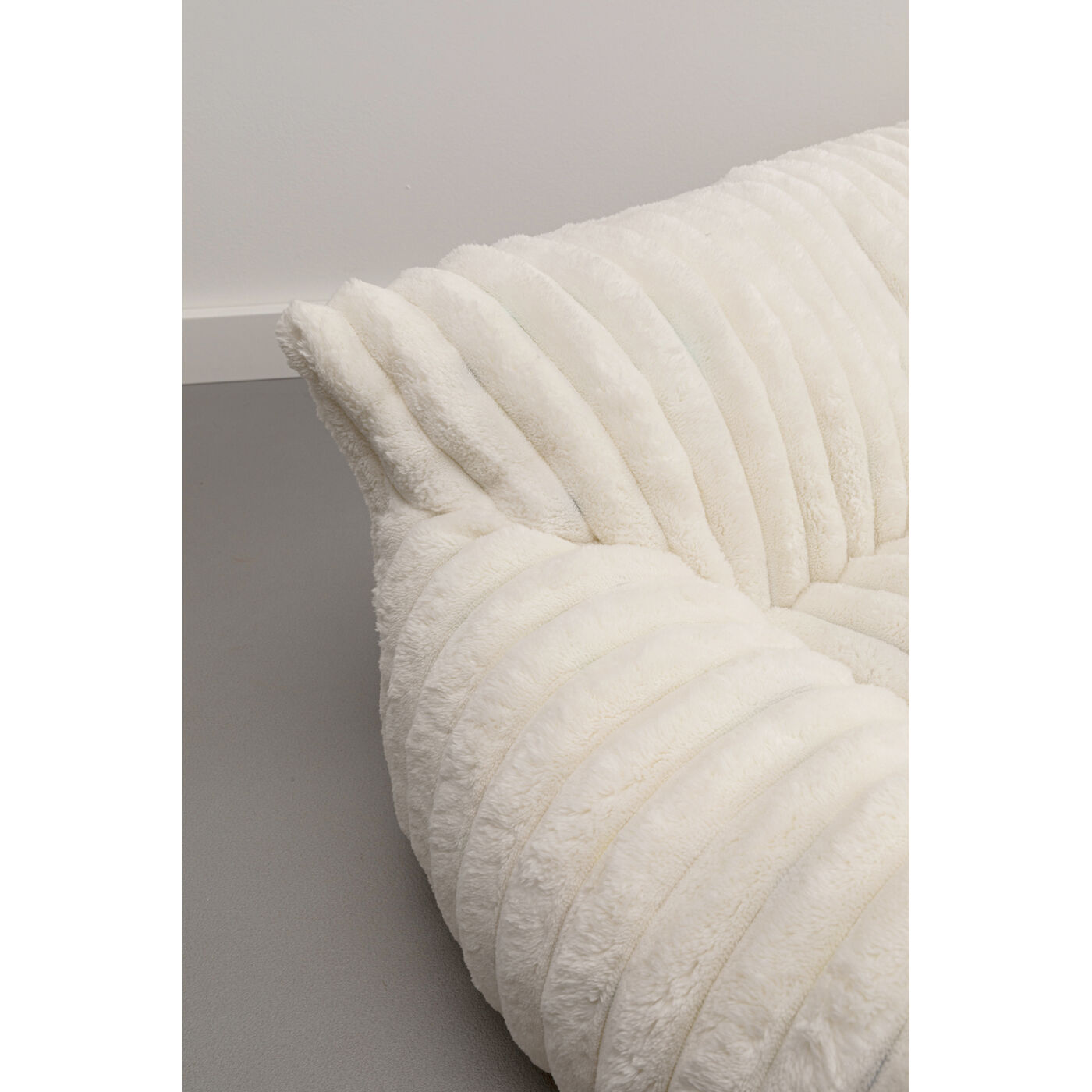 Лежанка для животных Oase Beige KARE 70666