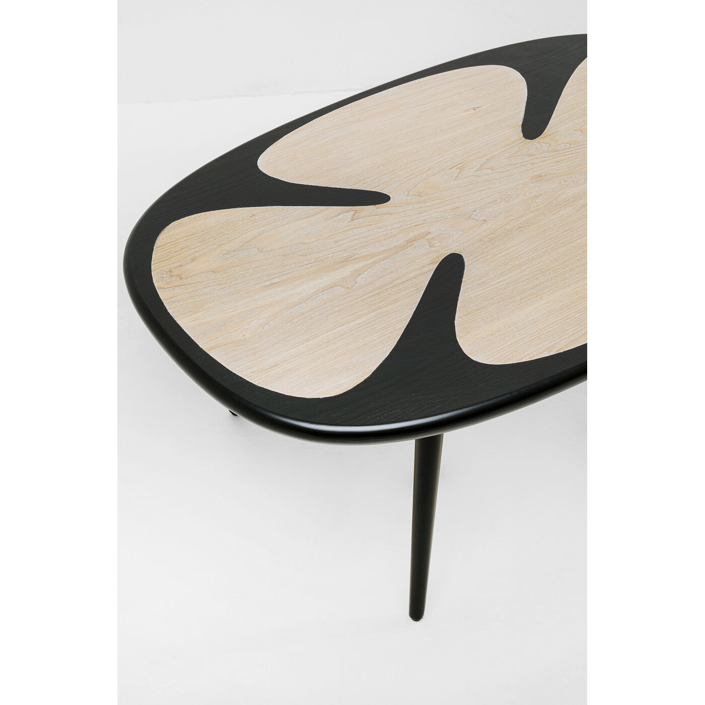 Стол кофейный KARE x Karim Rashid Petal Nature Black 90x60cm KARE 70845