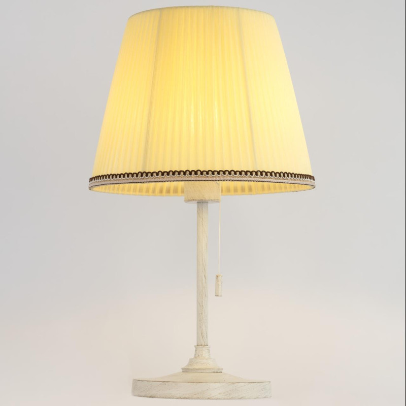 Настольная лампа Citilux CL402723