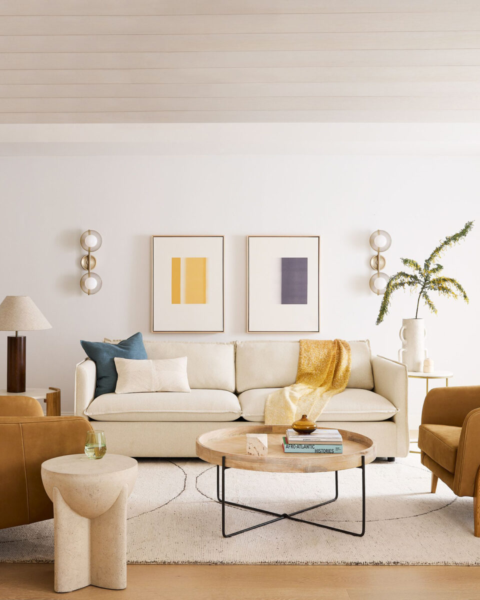 Круглый журнальный стол Рентон Louvre Home LHFCT051123SH