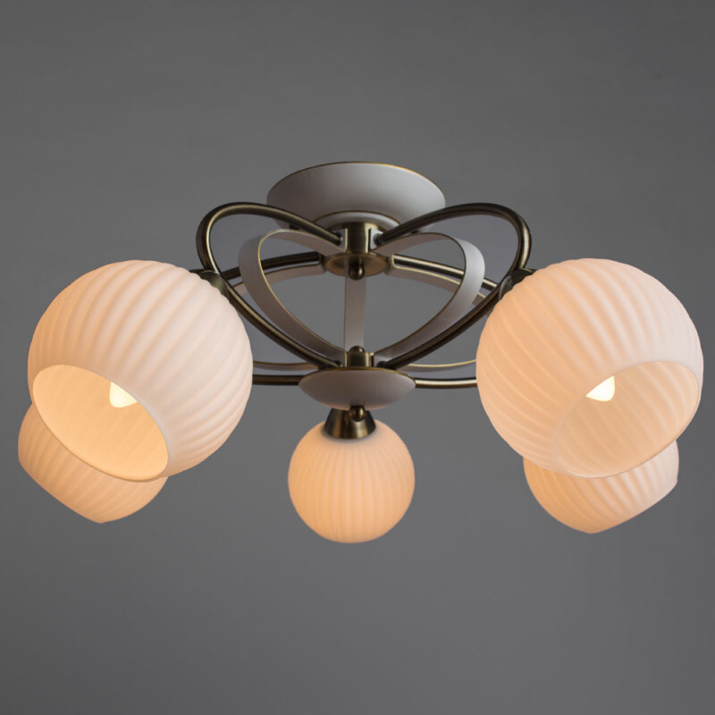 Накладная люстра Arte Lamp A6342PL-5WG