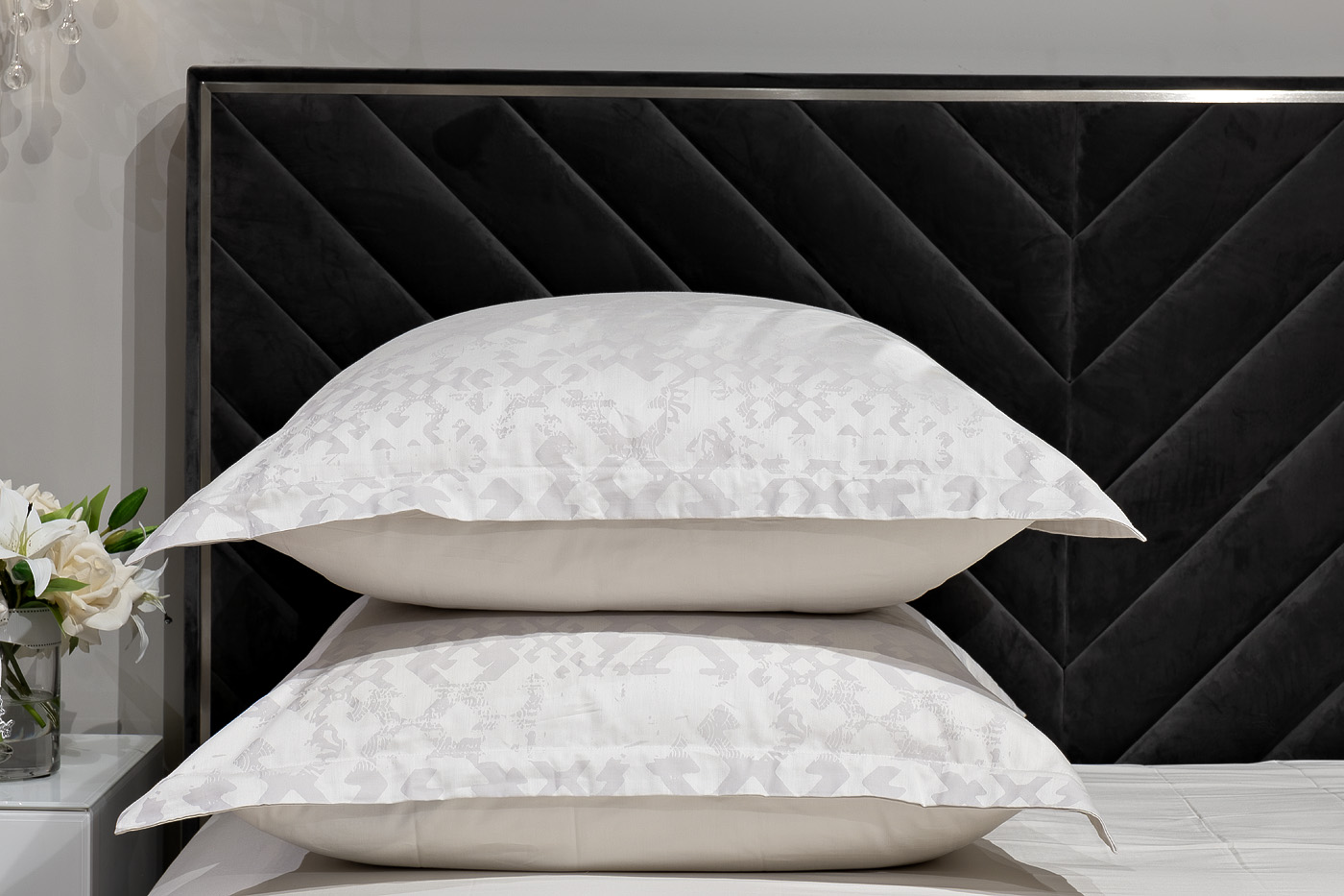 Комплект постельного белья Маттео бежевый с наволочками Garda Decor 130HB-00041